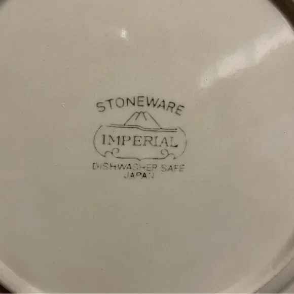 Vintage Stoneware Plate - Picture 3 of 3